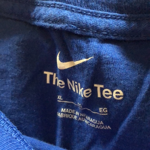 Men’s NIKE tshirt, excellent condition, size XL - Picture 3 of 3